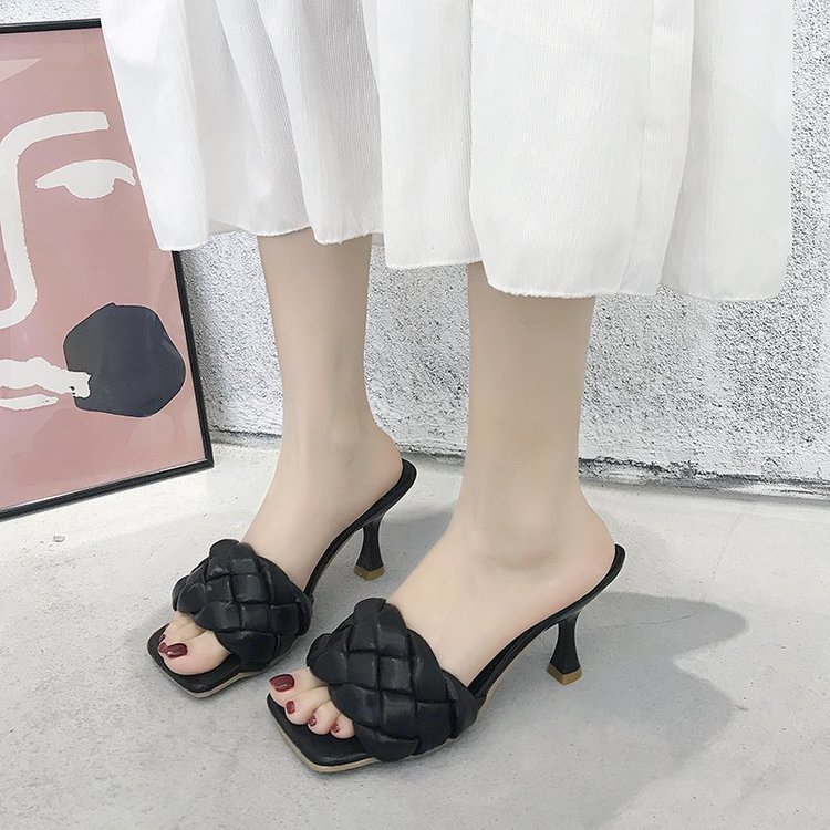 European And American Sexy Wild Woven Slippers