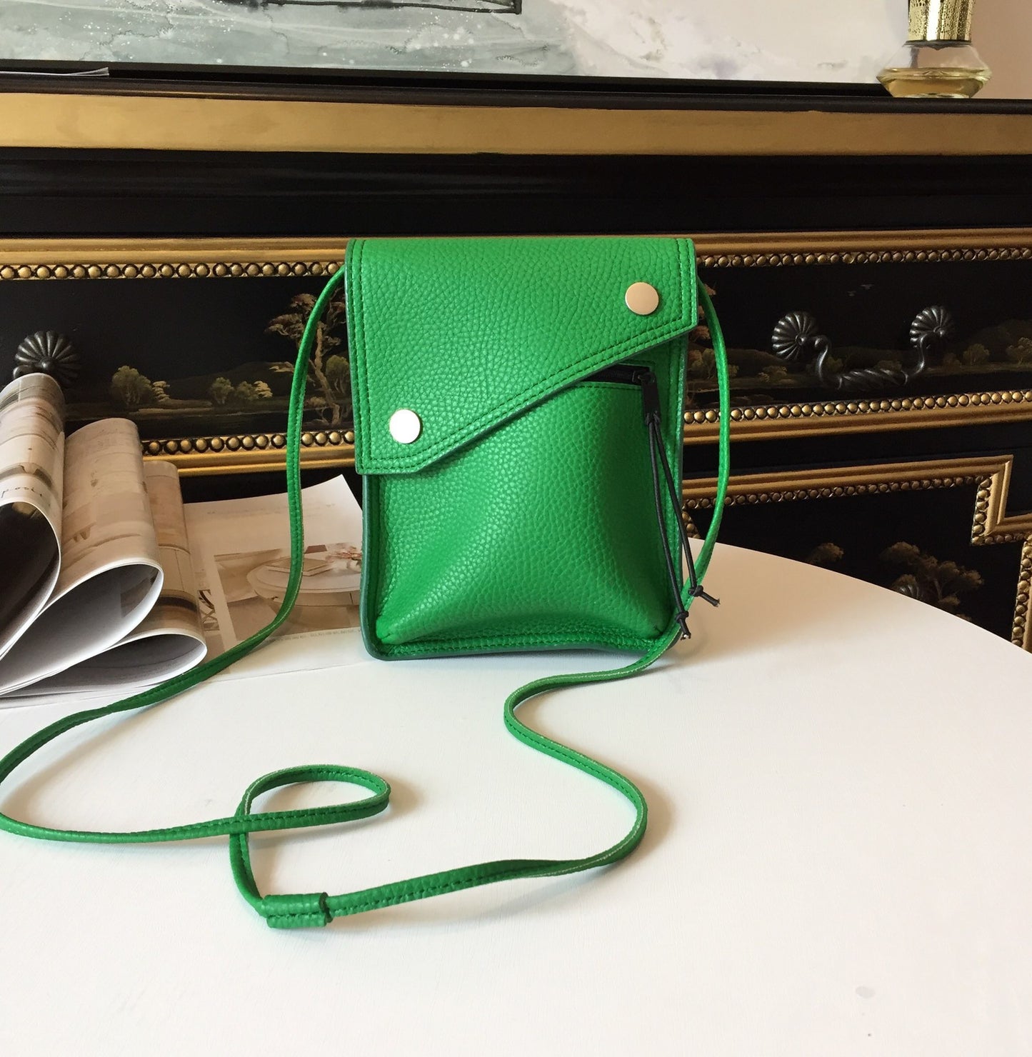 Spring And Summer New Fashion Brand Japanese Retro Messenger Bag Female Small Bag Multi-Color Simple Satchel