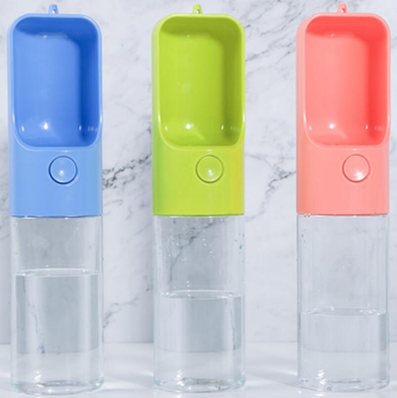 Pet Outdoor Water Cup Dog Outdoor Water BottlePet Outdoor Accompanying Cup