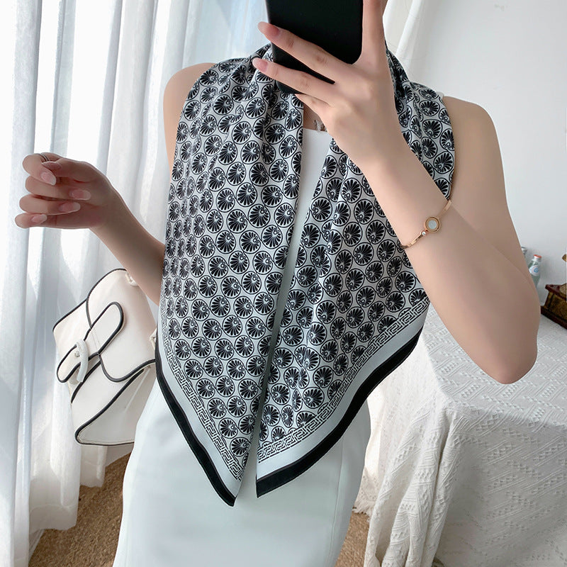 Retro Women's Simple All-match Western Fashion Temperament Twill Scarf