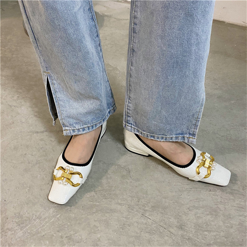 Square Toe Flat Shoes With Soft Sole And Pearl Metal Buckle