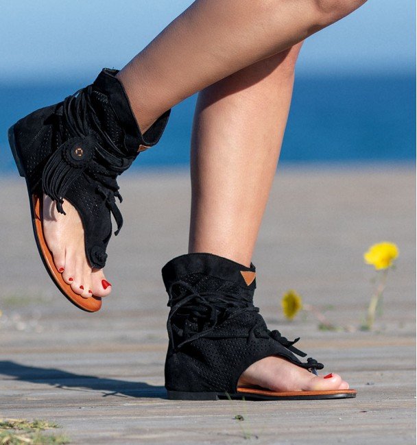 Plus Size Sandals Women European And American Flat Tassel Hollow Flip Flops Wish