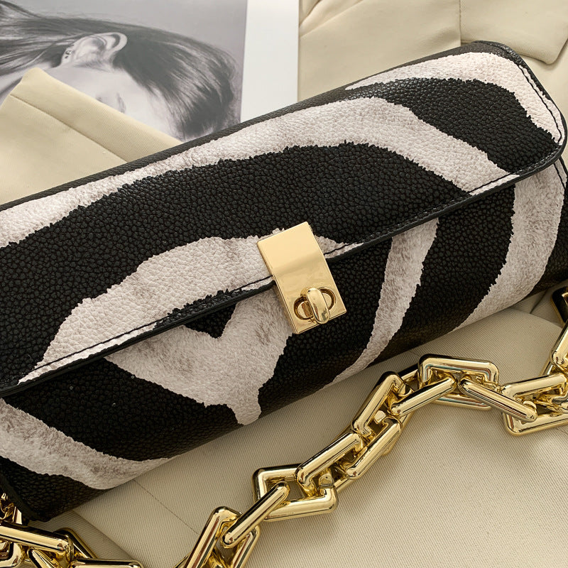 Small Bag Women's Autumn New Trendy Fashion Hit Color Shoulder Bag Trendy Wild Foreign Chain Armpit Baguette Bag