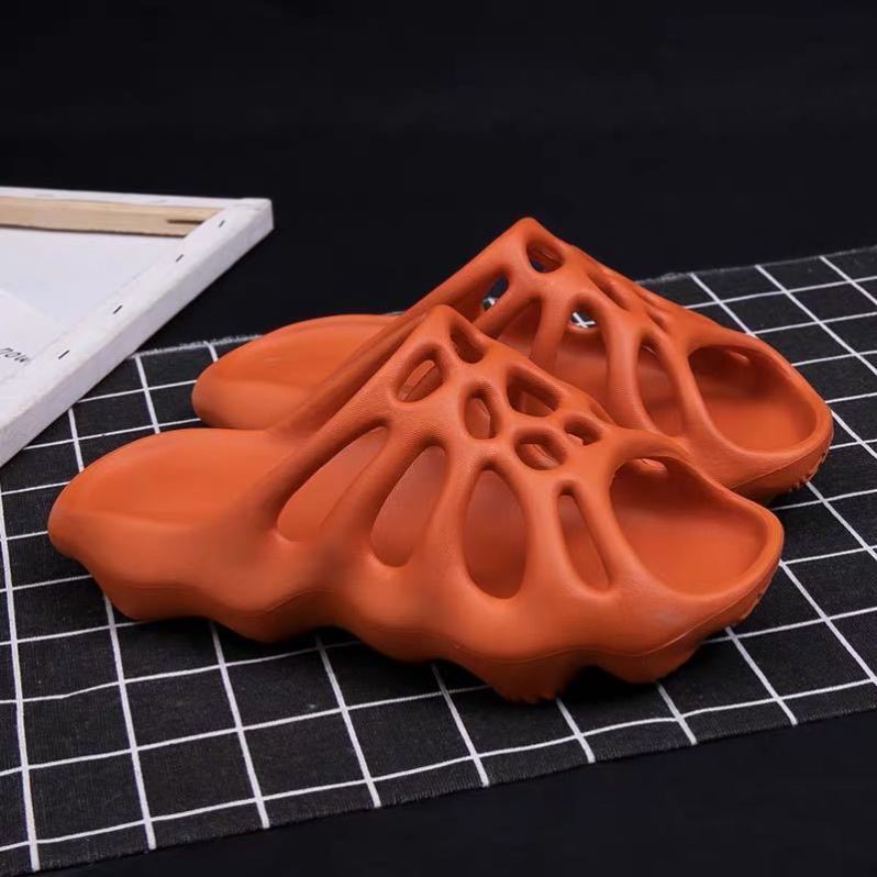 New Fashion Wave Slippers, Personalized Outdoor Lovers Beach Shoes