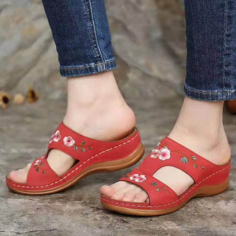 Flower Embroidered Sandals Wedge Heel Plus Size Women's Slippers