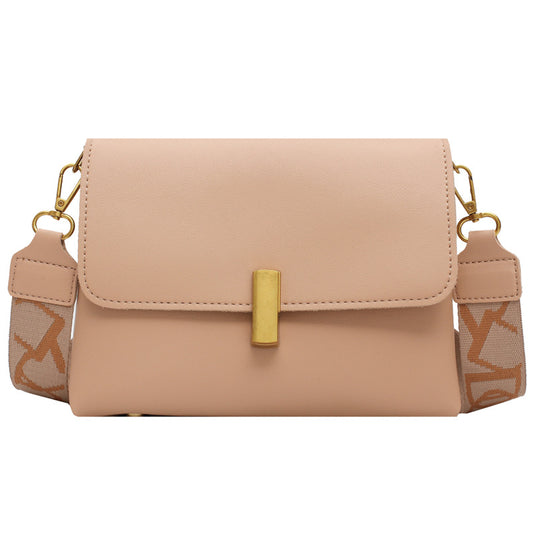 Trendy Korean Fashion Chain Portable Small Square Bag Ladies One-shoulder Messenger Bag