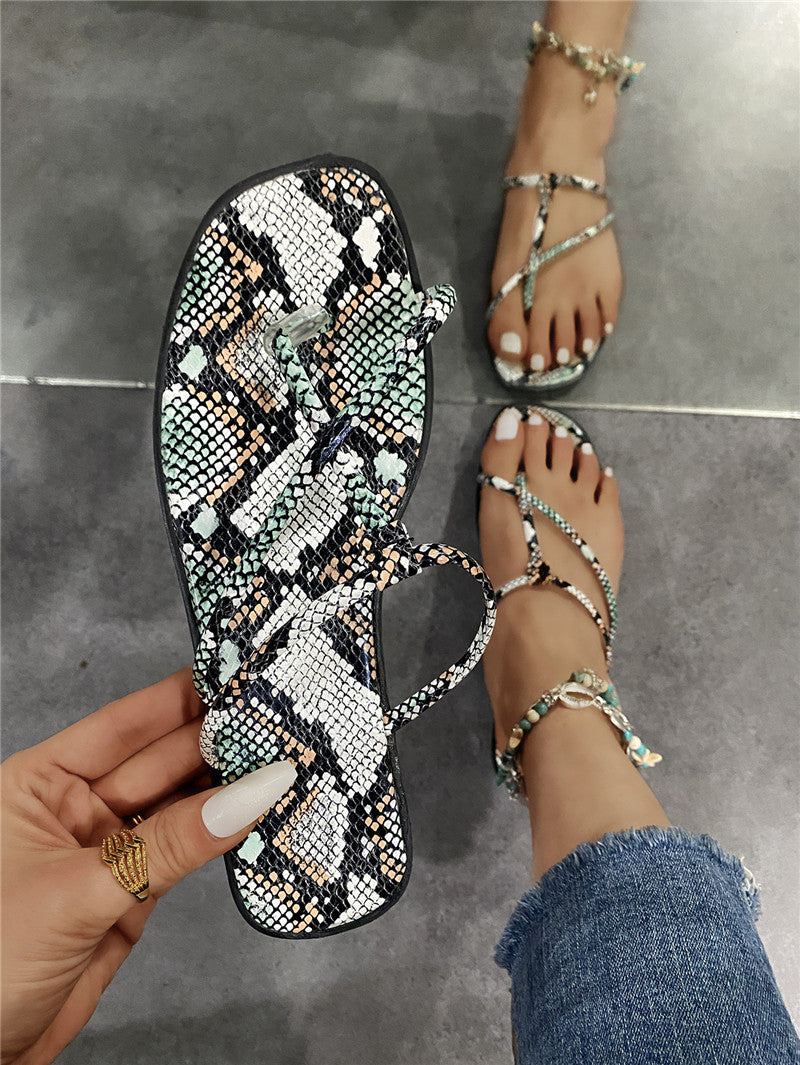 Comfortable Flat-bottomed Simple Square Head Outdoor Slippers