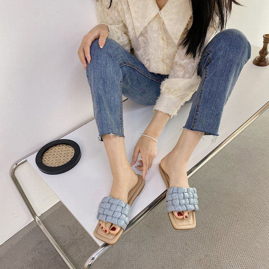 Open-Toed Square Head Wear Flat-Bottomed Flip-Flop Woven Comfortable Beach Sandals