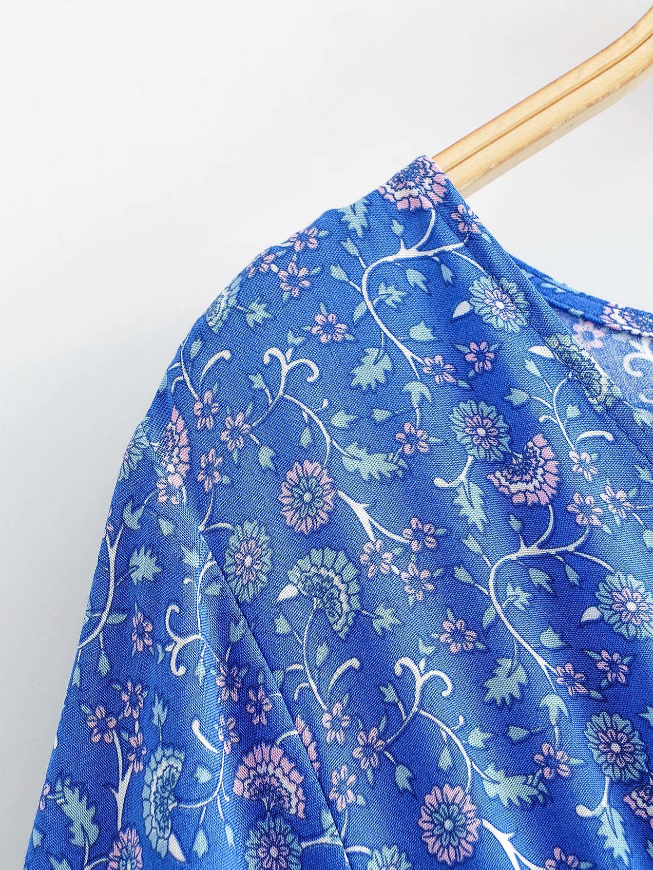 Vintage Chic Women Blue Floral Print Bat Sleeve Beach  Dress