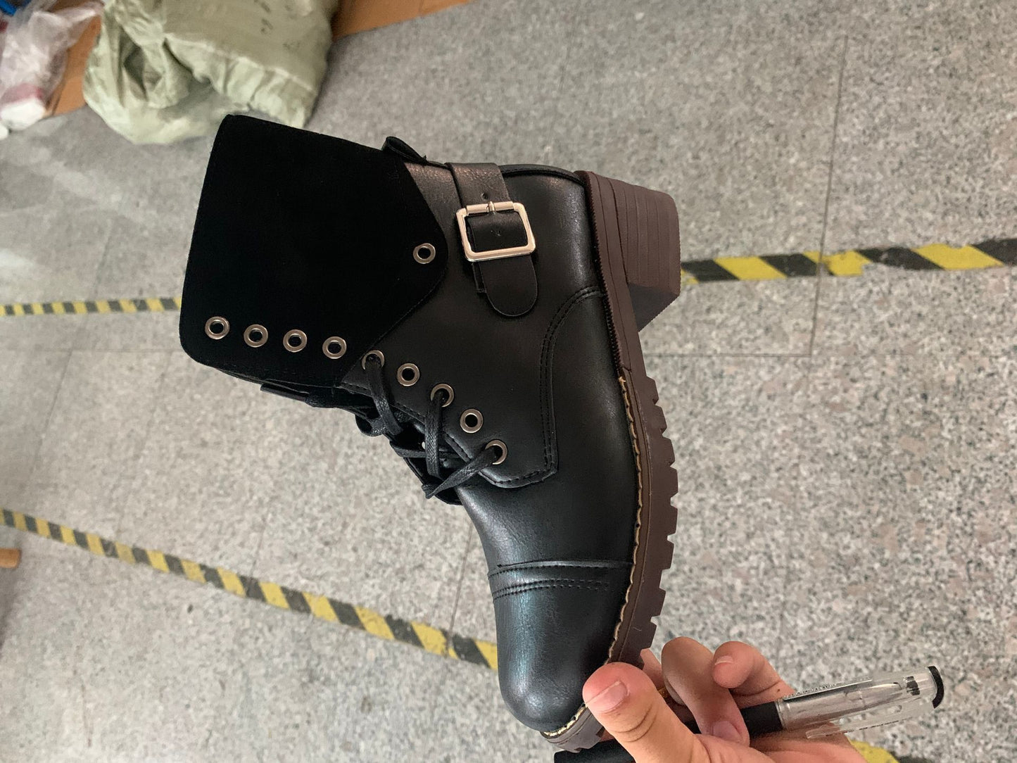 Martin Boots Women'S Autumn New Belt Buckle British Retro Lace-Up Thick-Heeled Short-Tube Women'S Boots Wish Large Size Leather Boots