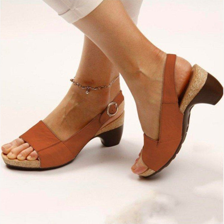 Summer New Style Fish Mouth Buckle Thick Heel Large Size Fashion Sandals