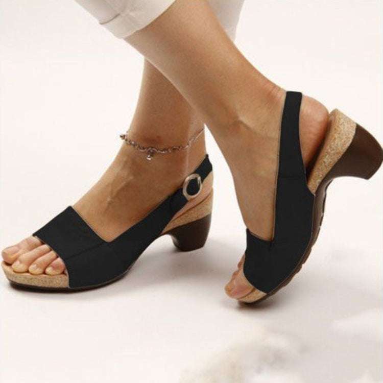 Summer New Style Fish Mouth Buckle Thick Heel Large Size Fashion Sandals