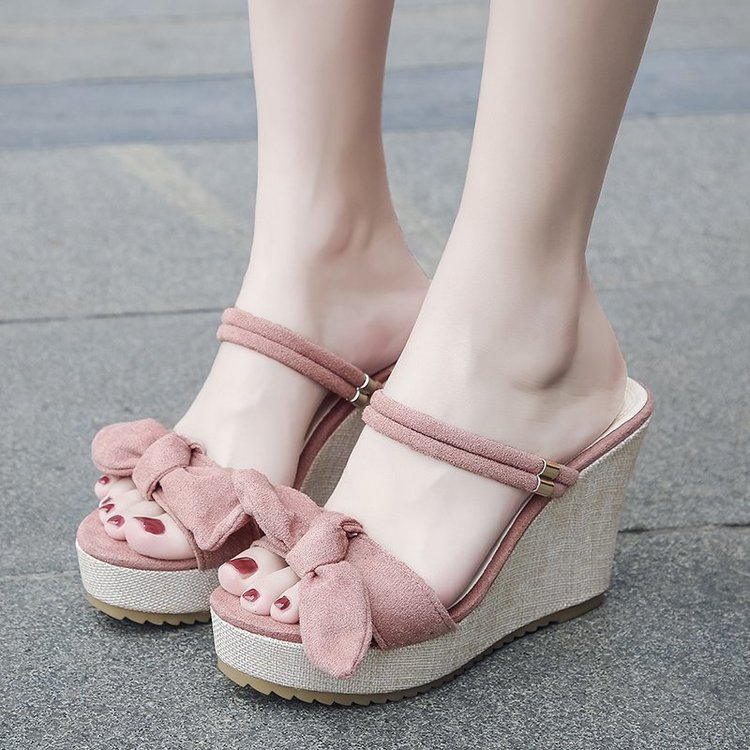 Platform High-heeled Sandals With Bow