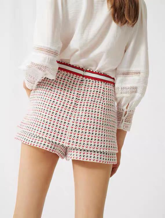 Ladies Color Striped Tweed Jacquard Shorts Women