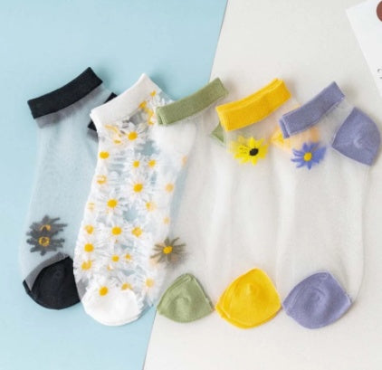 Small Daisy Glass Stockings Female Summer Socks Boat Socks Net Red Socks Shallow Mouth Transparent Socks