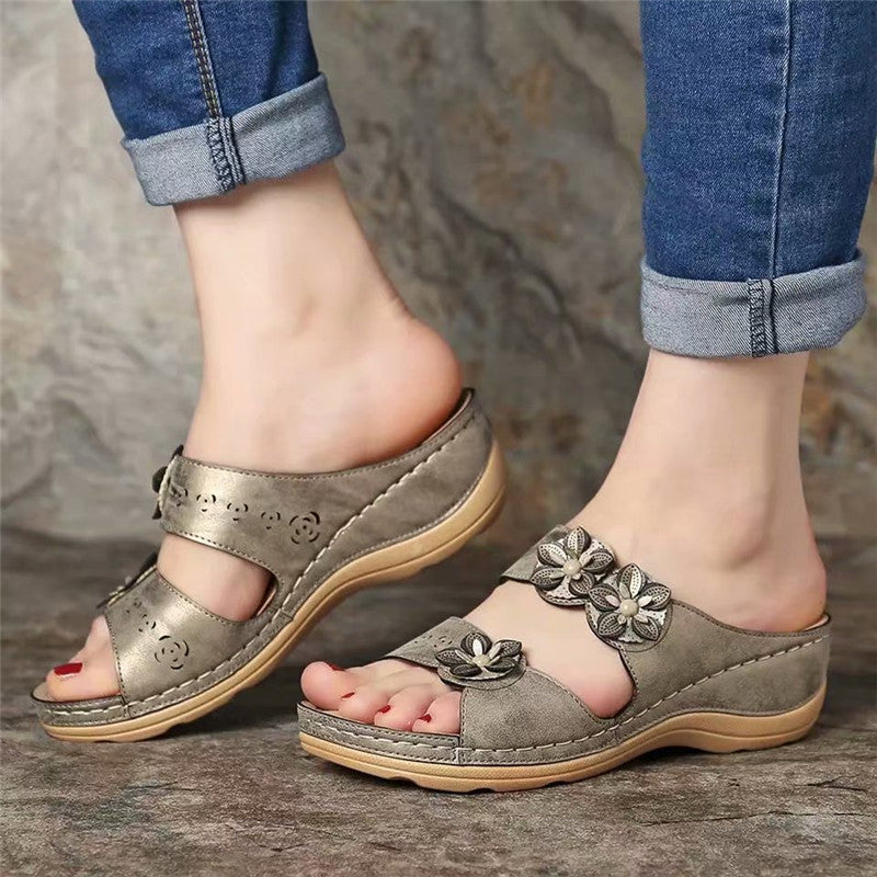 Sweet Flowers Two Word Sandals And Slippers