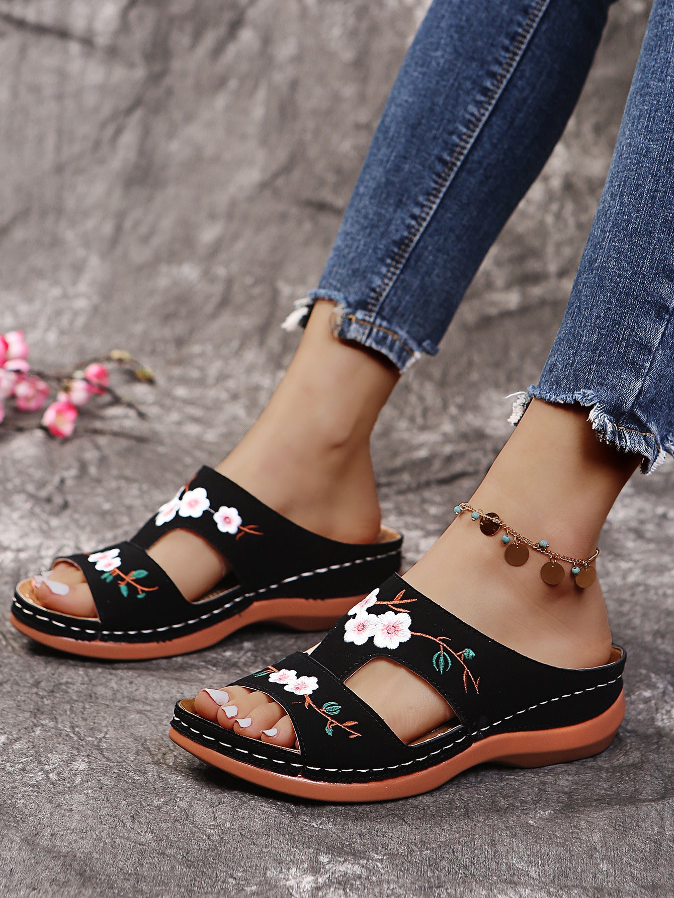 Women'S Plus Size Flower Open-Toe T-Shaped Wedge Sandals And Slippers