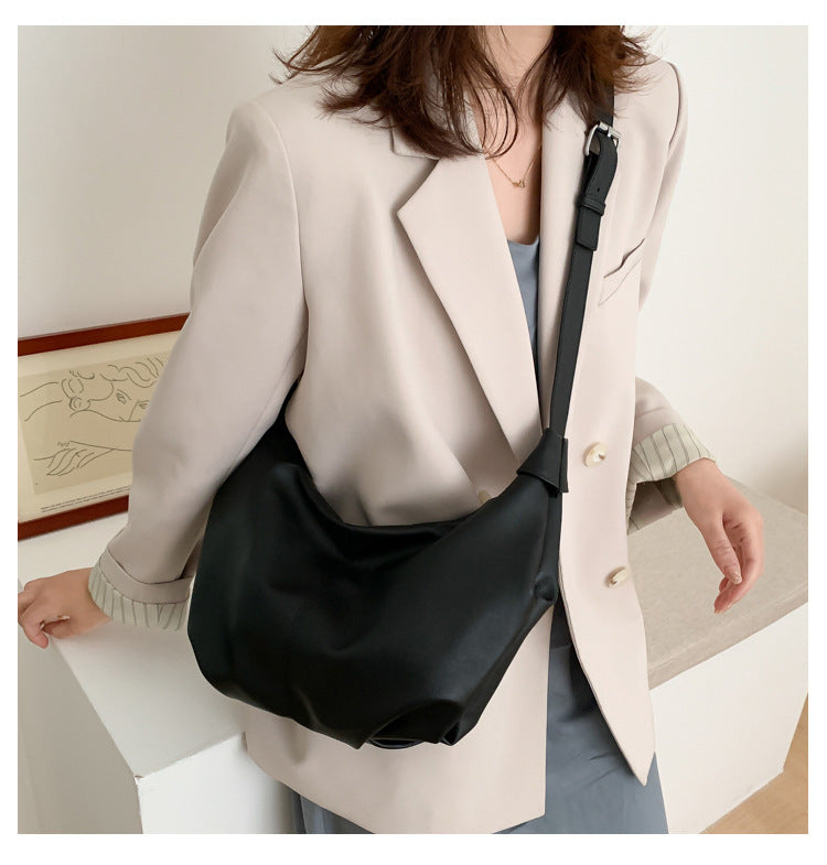 Women'S Big Bag Spring New Fashion Korean Leisure Half Round Women'S Bag Simple Large Capacity One Shoulder Oblique