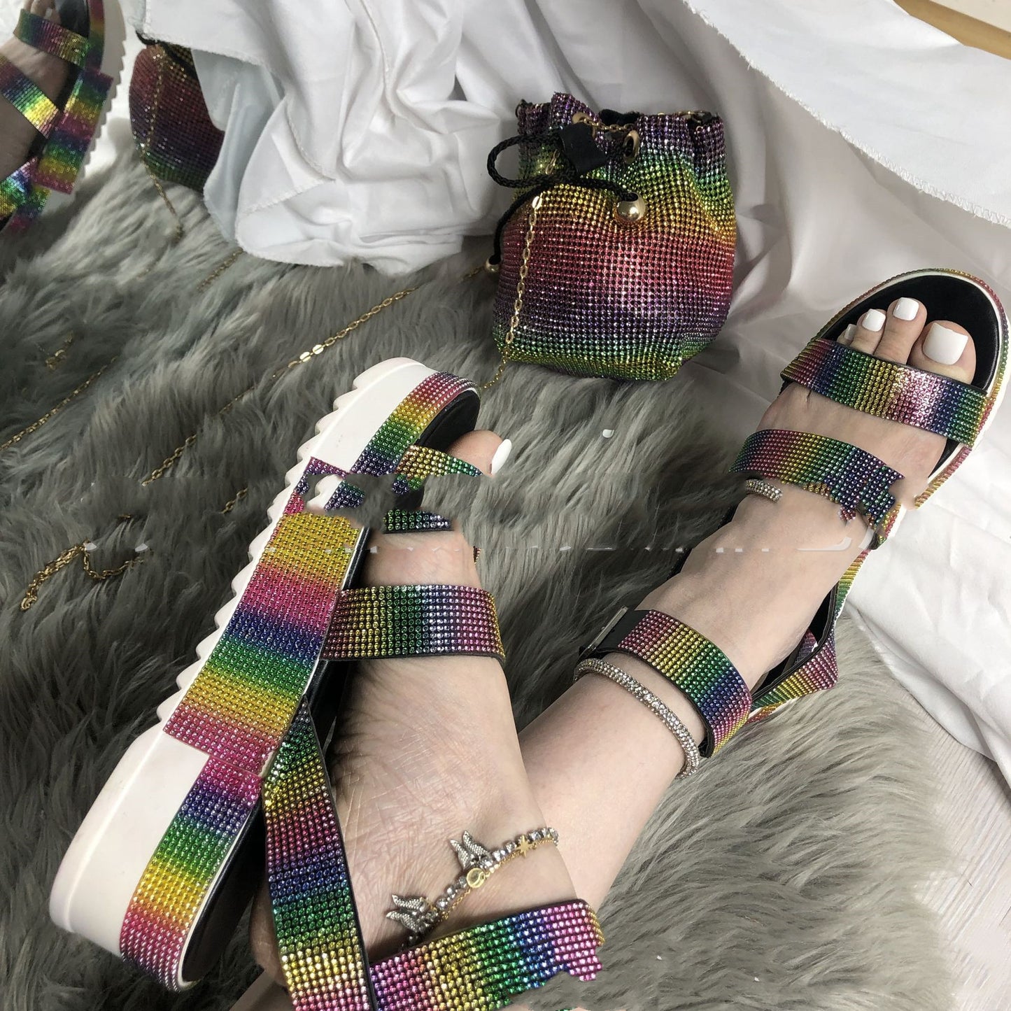 Rainbow Rhinestone Fashion Fine Flashing One-Shoulder Adjustable Chain Bag