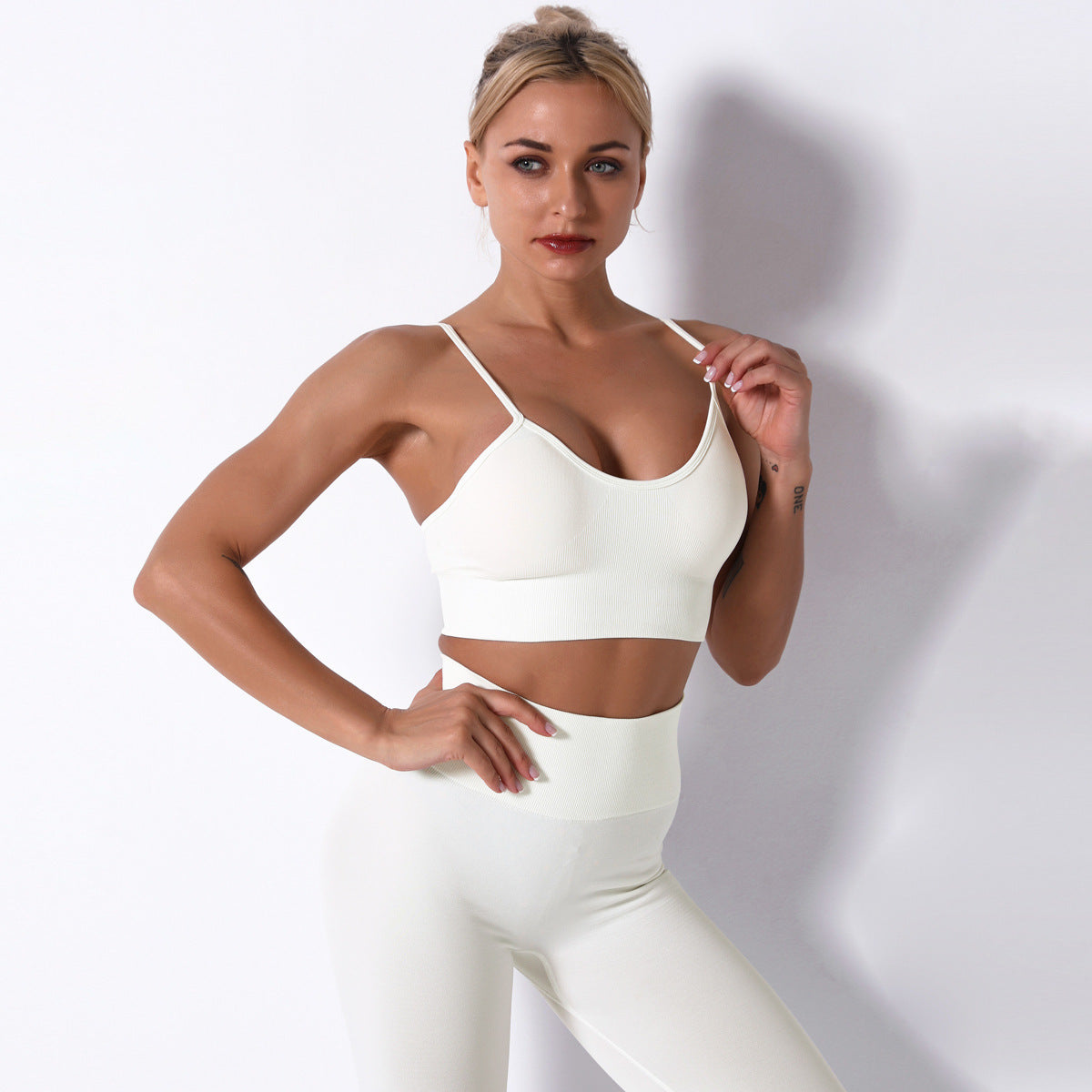 Explosive Sports Suit Fitness Seamless Women'S Spot Yoga Women'S Summer Yoga Pants New Pants