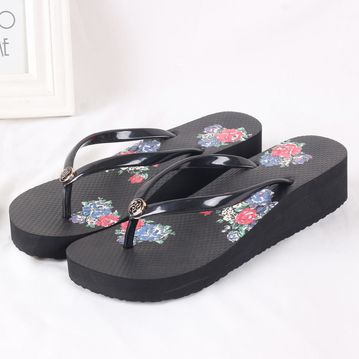 Natural Rubber Outer Wear Wedge With Flip Flops