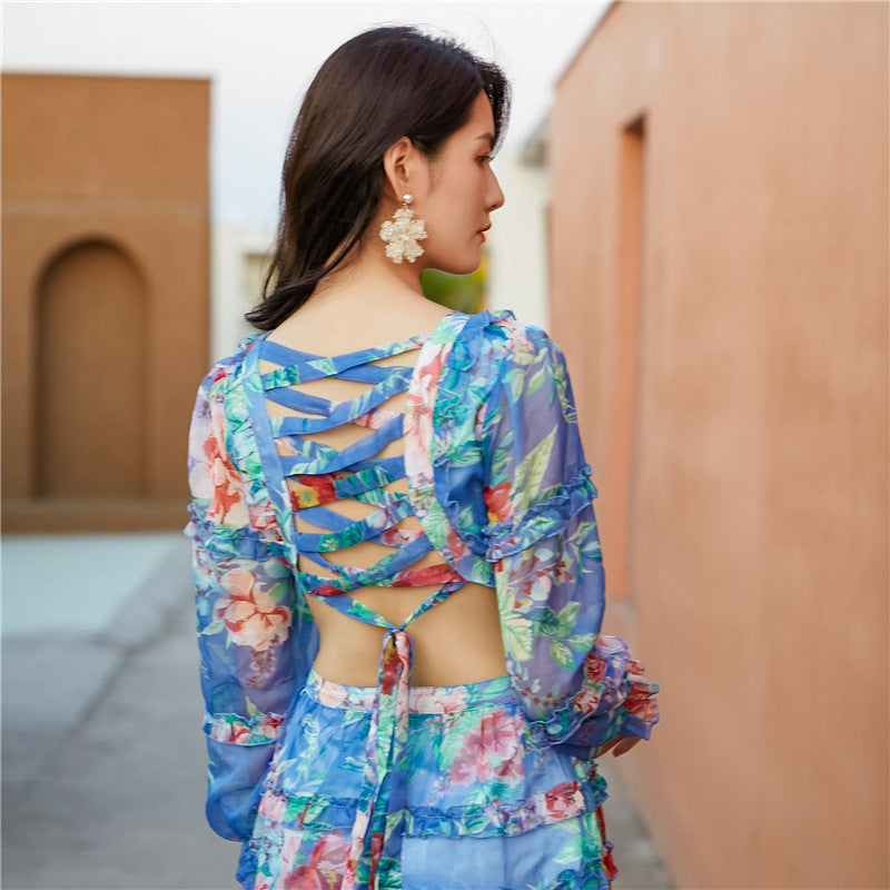 Blå Blomstret Langærmet Jumpsuit med V-ryg og Nederdel
