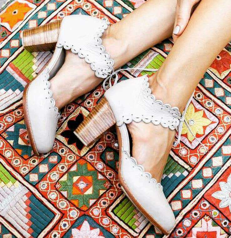 Lace Sandals Ladies Baotou Retro Lace-Up Women's Shoes