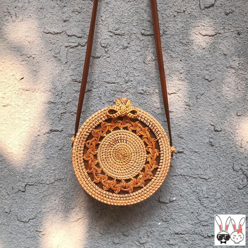 It'S Suitable For Summer. It'S Made Of Straw And Sand Net Red. It'S Suitable For The Unique Retro Style Of Forest Department