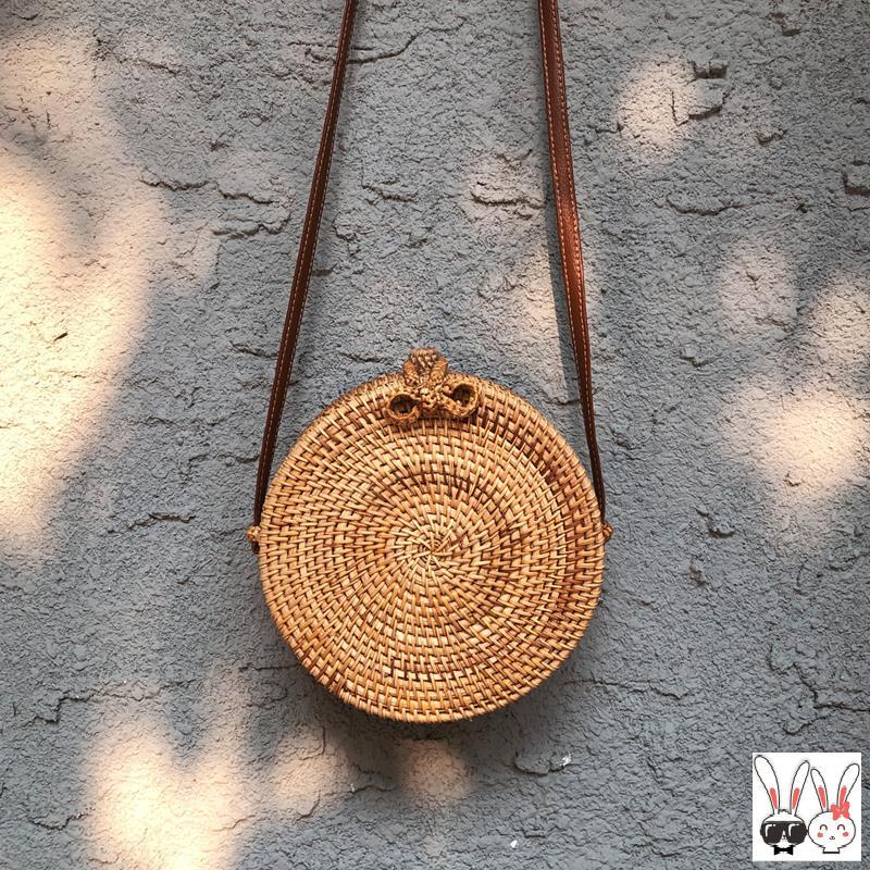 It'S Suitable For Summer. It'S Made Of Straw And Sand Net Red. It'S Suitable For The Unique Retro Style Of Forest Department