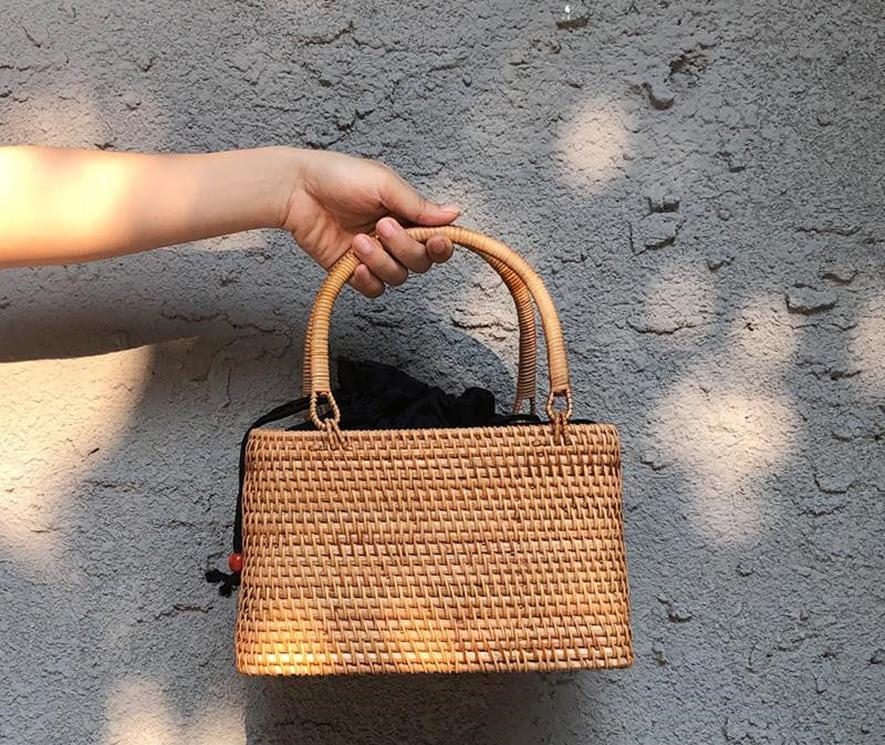 It'S Suitable For Summer. It'S Made Of Straw And Sand Net Red. It'S Suitable For The Unique Retro Style Of Forest Department