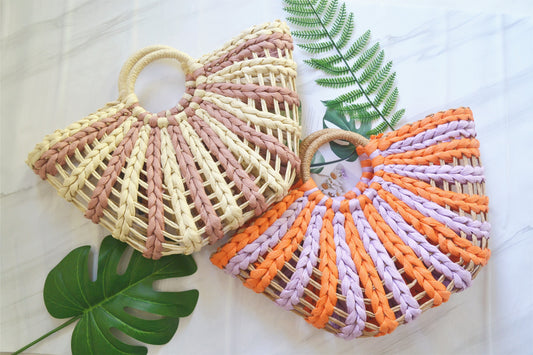 Women's Hand-held Contrast Color Straw Woven Bag