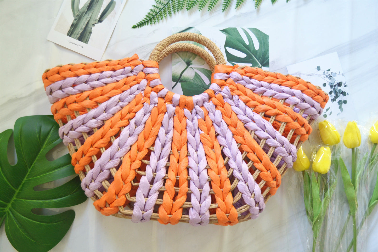 Women's Hand-held Contrast Color Straw Woven Bag
