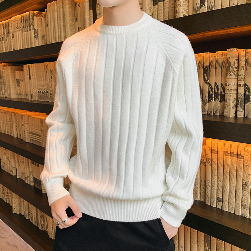Low-Necked Young Students' Bottoming Shirt And Woolen Clothes