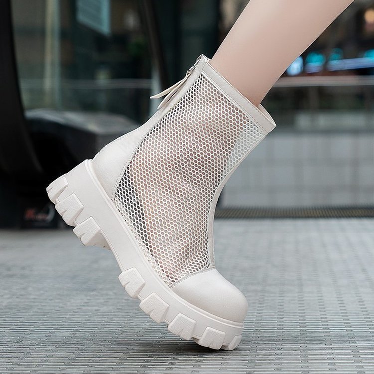 Black Fashion Platform Martin Boots Large Size Fashion Hollow Women's Shoes