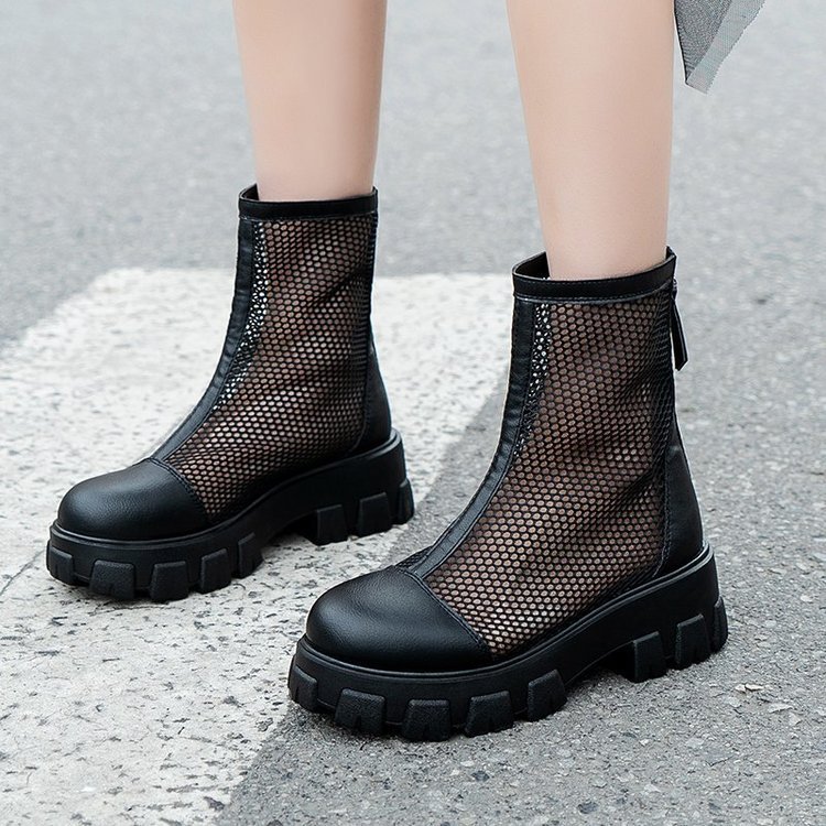 Black Fashion Platform Martin Boots Large Size Fashion Hollow Women's Shoes