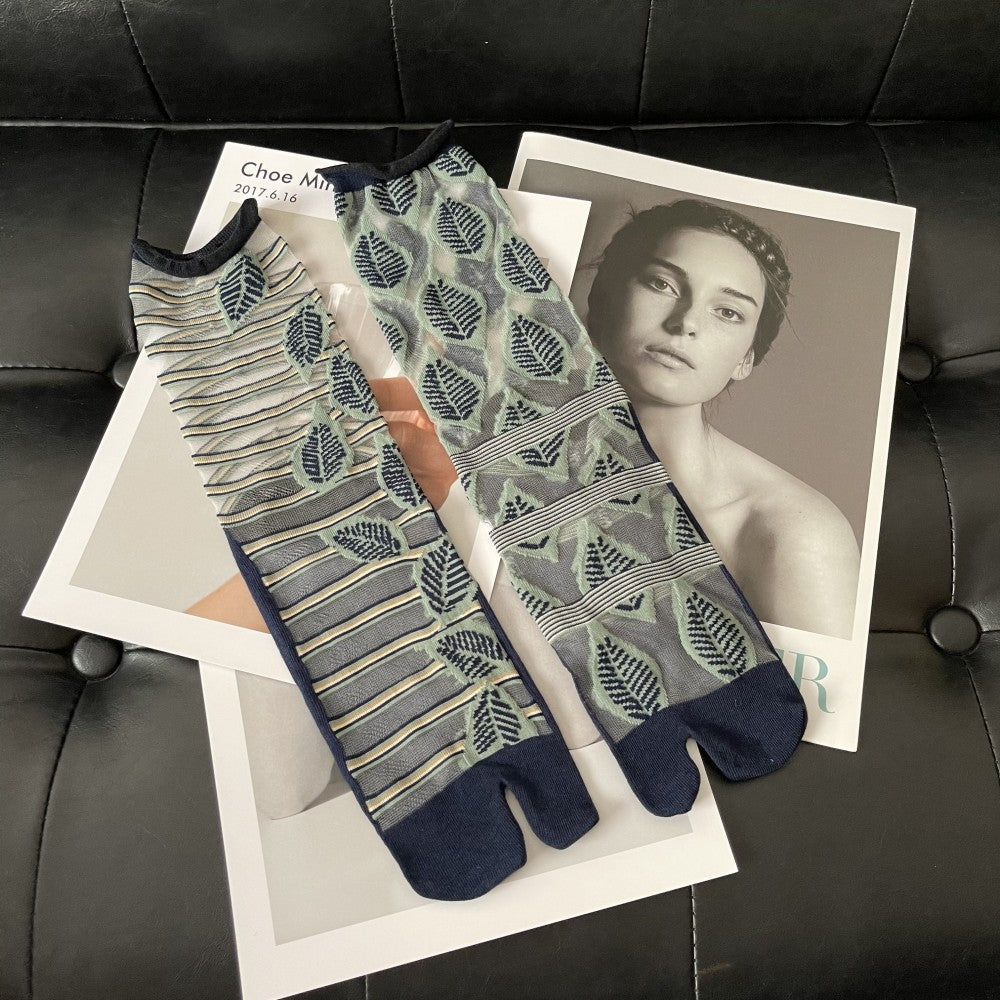 Summer Thin Crystal Silk Transparent Curling Love Leaves Flowers Literary Personality Japanese Two-toed Socks Split Toe Socks