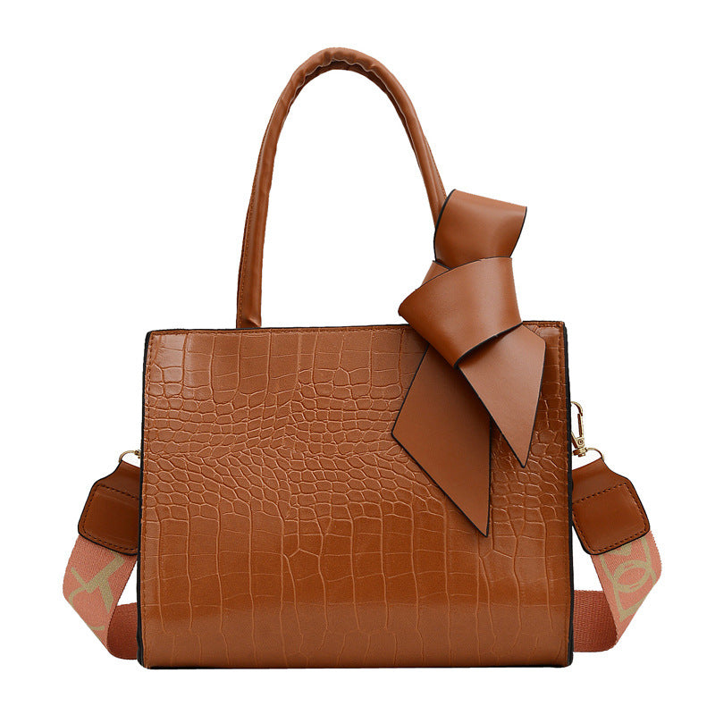 Ladies Single Shoulder Bag Trendy Chain Messenger Bag