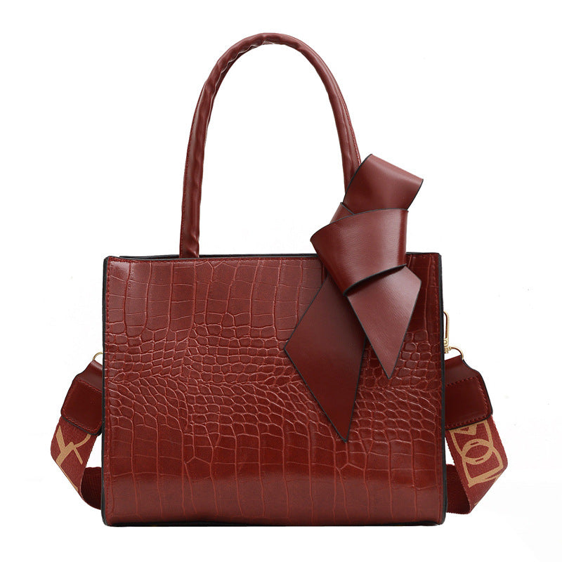 Ladies Single Shoulder Bag Trendy Chain Messenger Bag