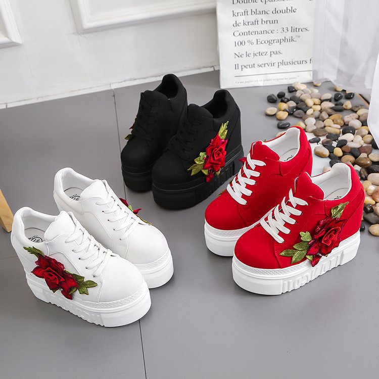 Super High Heel Round Toe Embroidered Canvas Women's Fashion Shoes