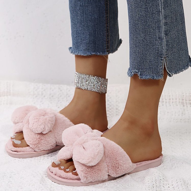 Anti-Slip Bow-Knot Fur Slippers Outside The Home