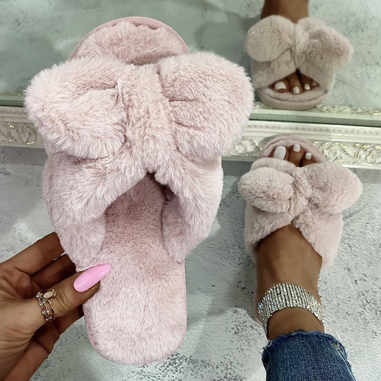 Anti-Slip Bow-Knot Fur Slippers Outside The Home