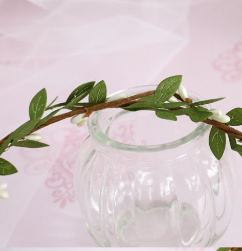 Simple, And Mori Female Literary And Artistic Green Leaves