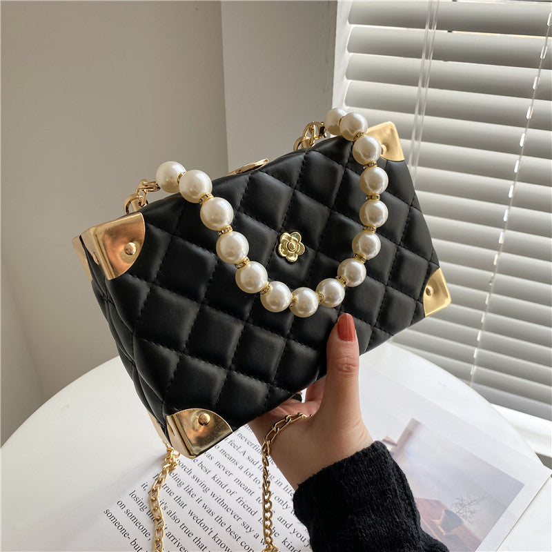 New Ladies Diamond Chain Bag Pearl Portable Diagonal Small Square Bag