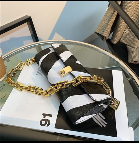Grænseoverskridende franske nichehåndtasker, efterår og vinter, ny mode, vild, tyk kæde, skuldertaske, clutch, underarmsrem