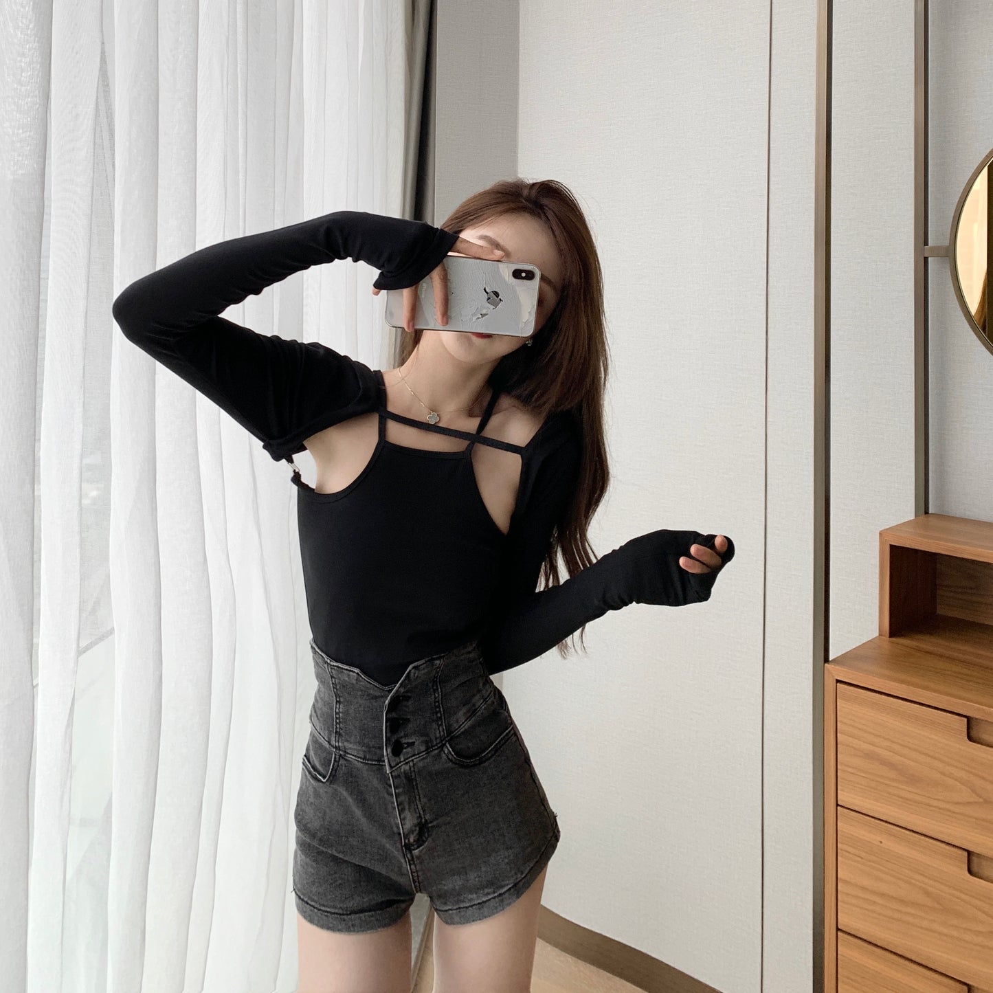 Korean Design Sense Gray High Waist Denim Shorts High Waist Temperament