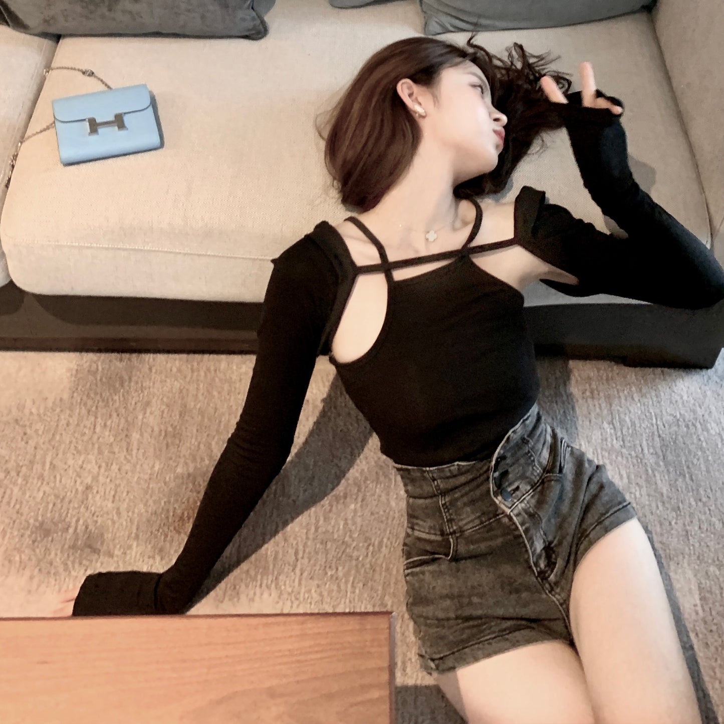Korean Design Sense Gray High Waist Denim Shorts High Waist Temperament