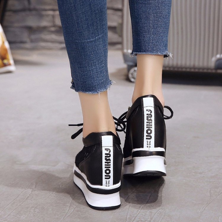 Spring And Summer Mesh Shallow Mouth Round Toe Sponge Cake With Rubber Lace-Up Shoes