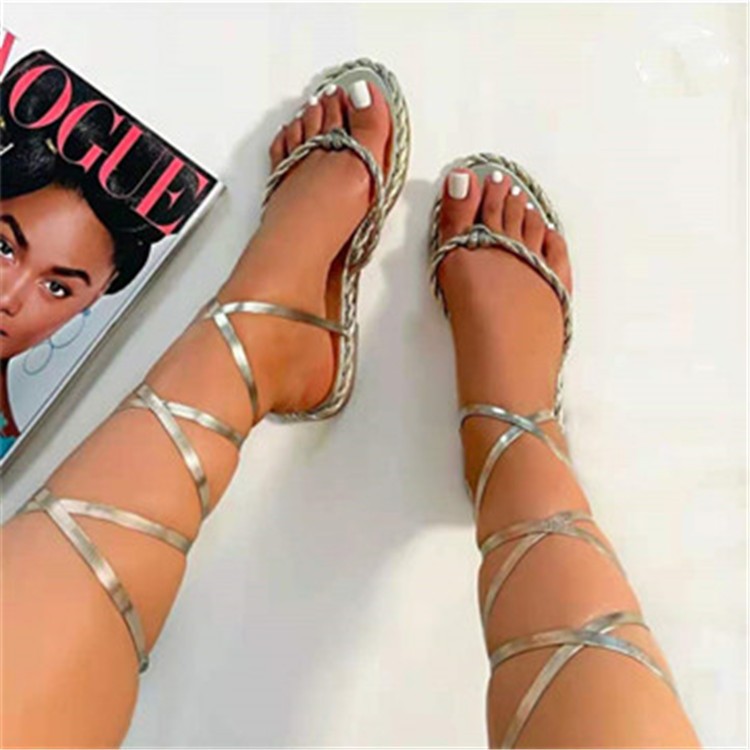 Flat foot ring strap sexy ladies beach casual sandals and slippers