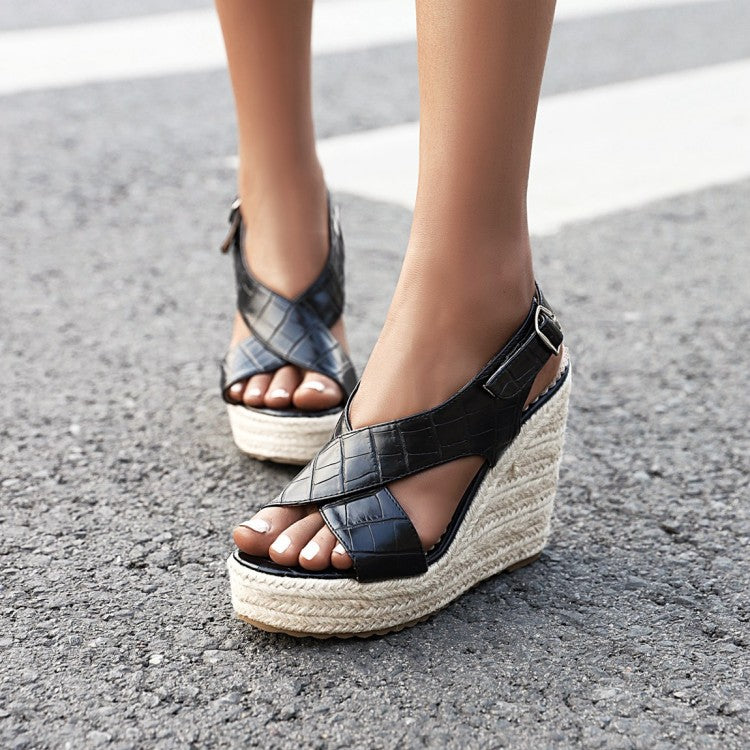 Simple Wedge Belt Buckle Sandals