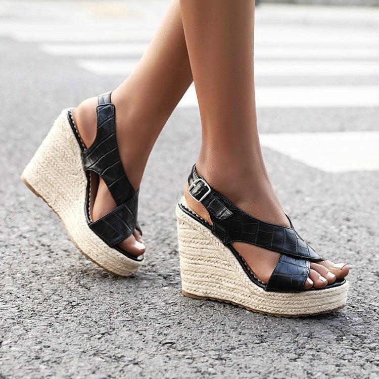 Simple Wedge Belt Buckle Sandals